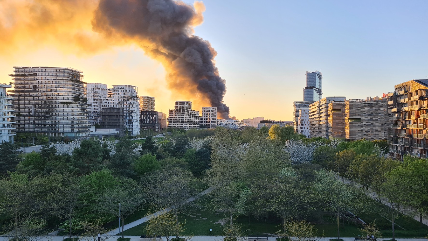 Incendie du Syctom.