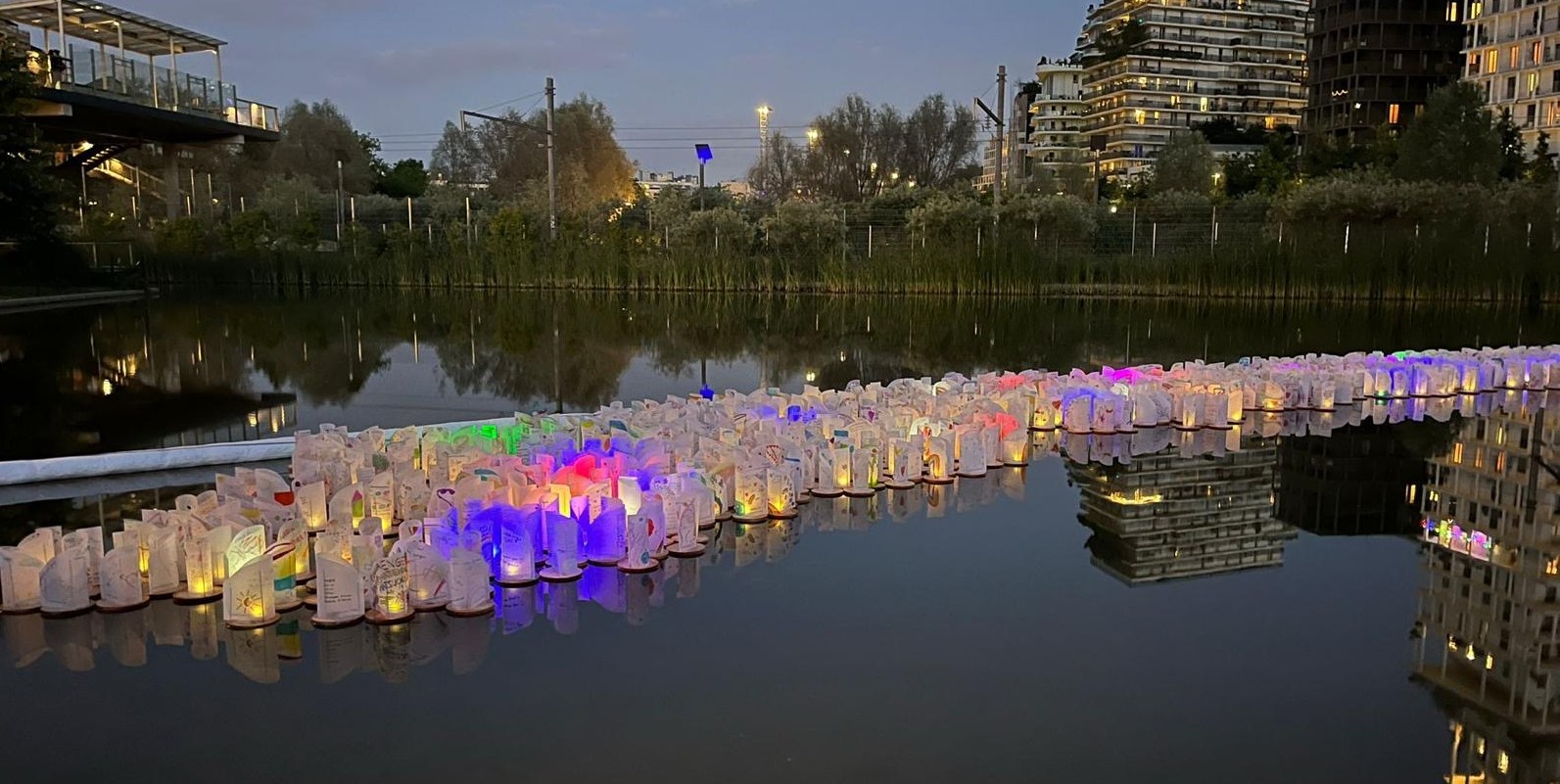 Lumires pour la Paix.
