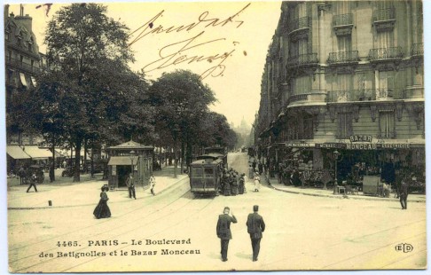 Paris Le Bld des Batignolles Bazar Monceau