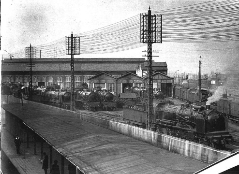 Depot des locomotives à vapeur aux Batignolles