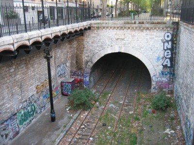La Gare avenue de Saint-Ouen